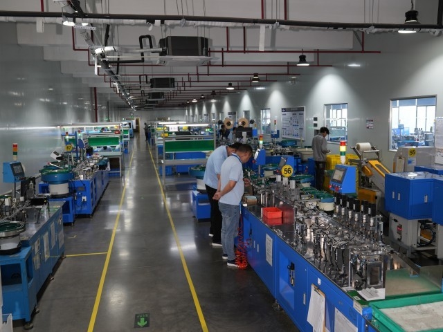 SCED ELECTRONICS CO., LTD. linea di produzione in fabbrica