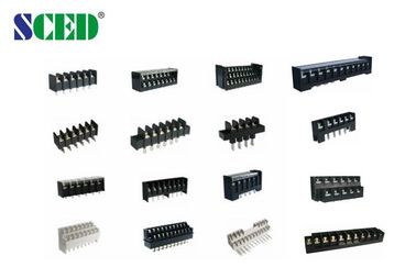 Blocchetti terminali del PWB del nero della vite M4 20A/ottone passo UL94-V0 di 300V 9.525mm