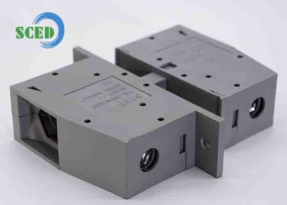 Tipo di connessione della pinza di gabbia attraverso i blocchi terminali del pannello 600V V-0 Classe di infiammabilità per esigenze